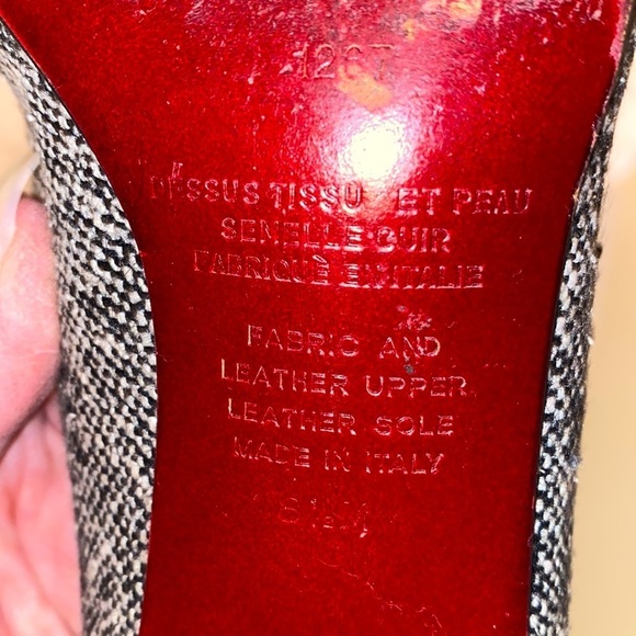 Carlo Alberto croc pattern leather & herringbone fabric heels, straps.  🖤♥️ - Picture 9 of 11